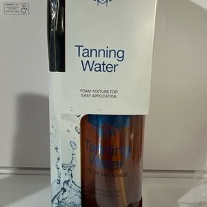 Fake Bake Tanning Water Foam with Black Tanning Mitt